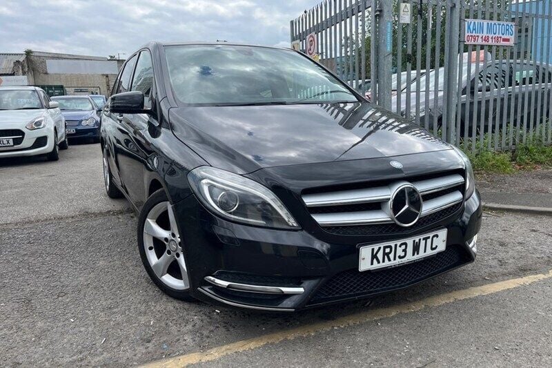 Black Used 2013 Mercedes B180 MPV | £4,499 (Good price) - Image 1/1