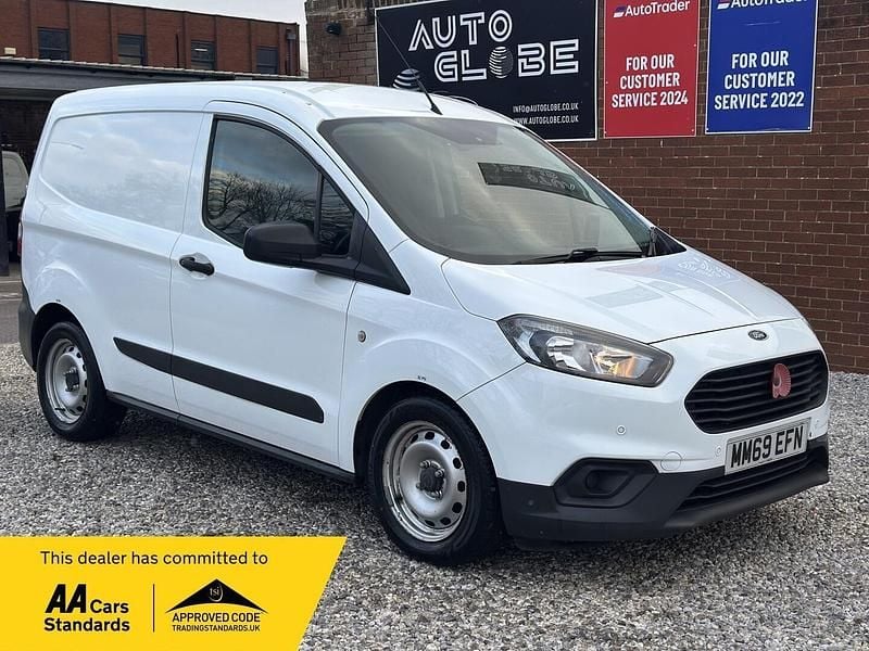 White Used 2020 Ford Transit Van | £4,490 (Good price) - Image 1/3