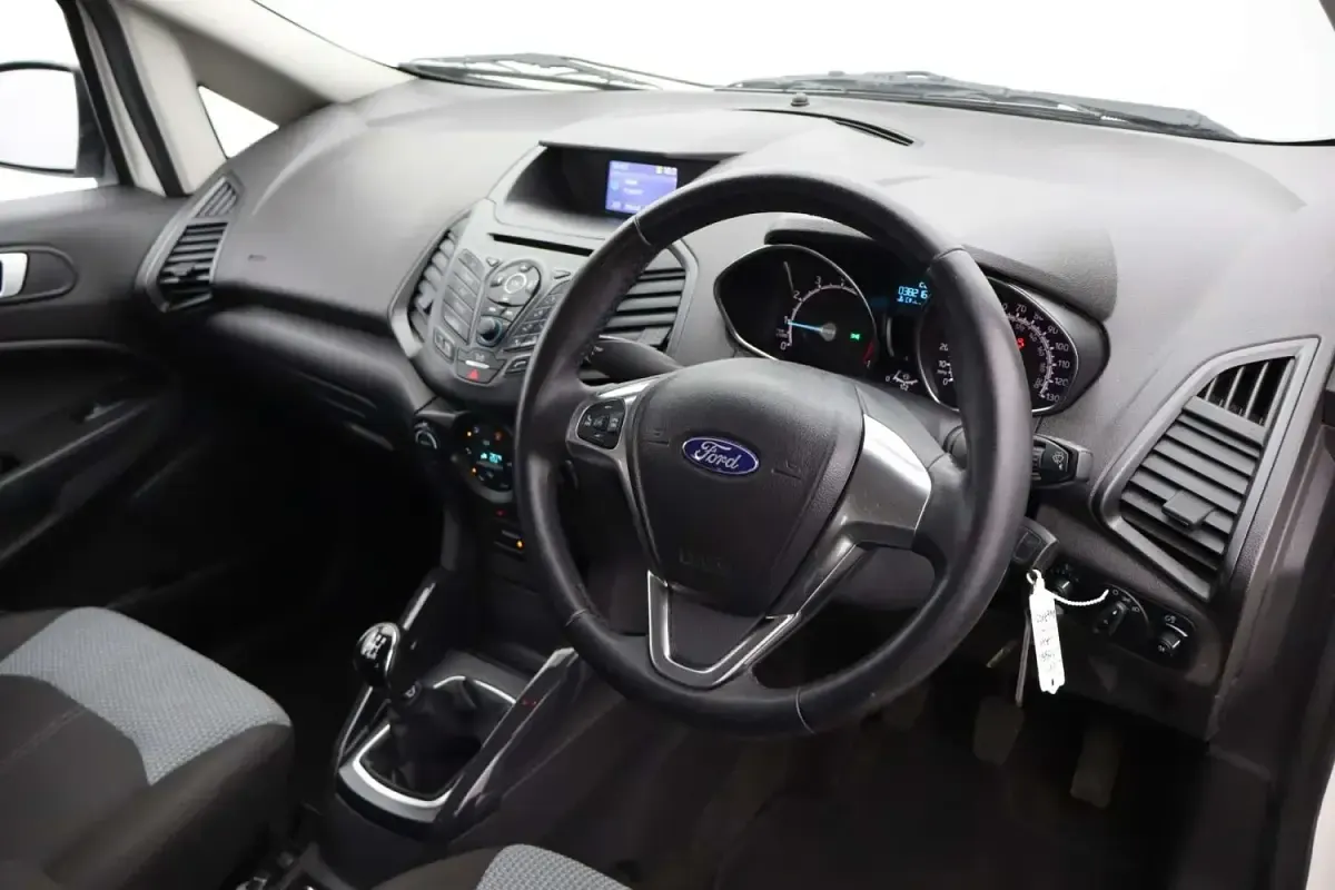 Used Ford Ecosport Zetec 2017 White SUV