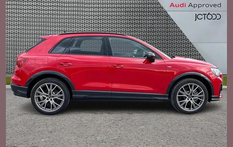 New Audi Q3 S-Line 187 HP (137 kW) 2026 Red SUV