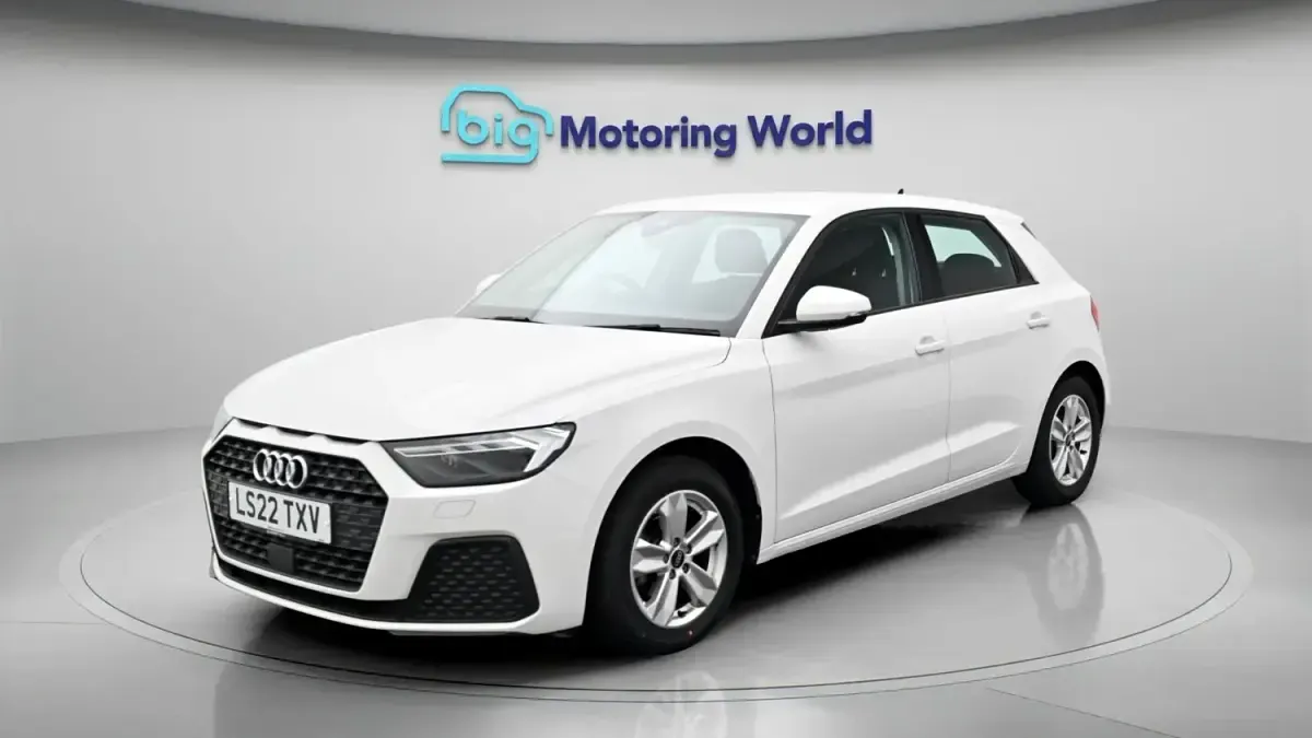Używany Audi A1 2022 Biały SUV