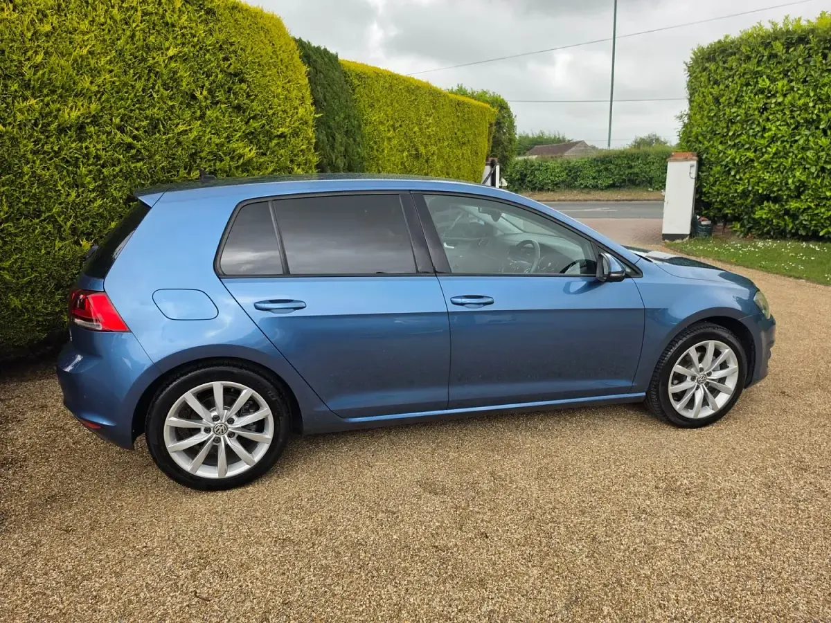 Used VW Golf VII Edition 2016 Blue Hatchback