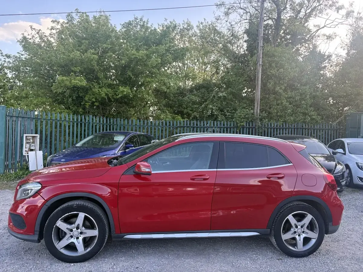 Used Mercedes GLA250 AMG line 210 HP (154 kW) 2015 Red SUV