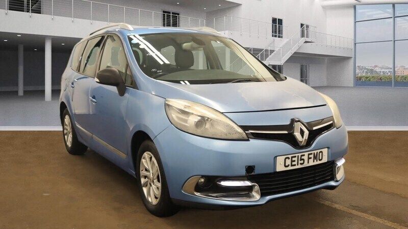 Blue Used 2015 Renault Grand Scénic III Dynamique MPV | £2,795 (Super price) - Image 1/4