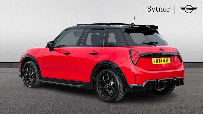Used Mini Cooper S Hatch 201 HP (147 kW) 2024 Red Hatchback