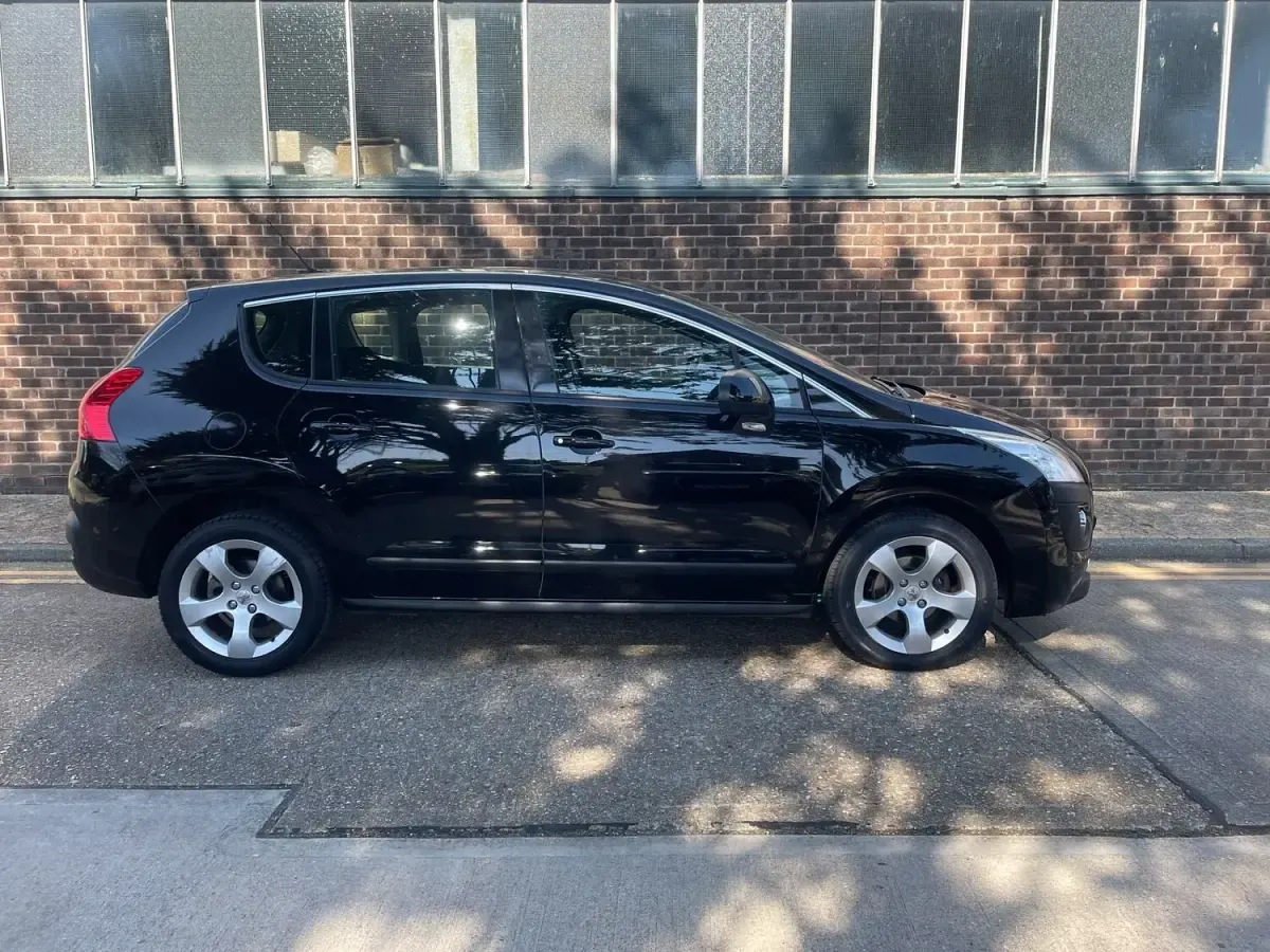 Used Peugeot 3008 Active 2013 Black Estate