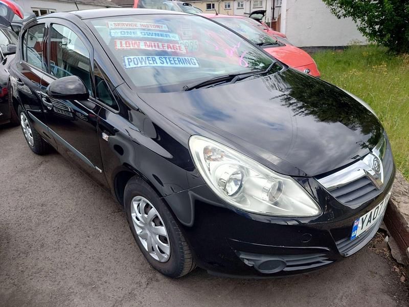 Used Vauxhall Corsa S 59 HP (43 kW) 2007 Black Hatchback