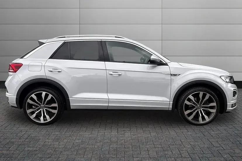 Used VW T-Roc R-line 148 HP (108 kW) 2022 White silver SUV