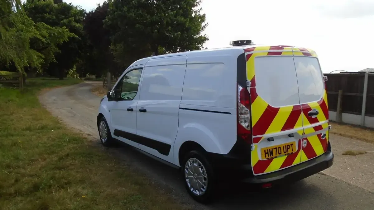 Used Ford Transit 100 HP (73 kW) 2020 White Van