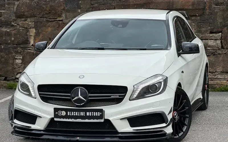 Used Mercedes A45 AMG AMG 360 HP (264 kW) 2015 White Hatchback