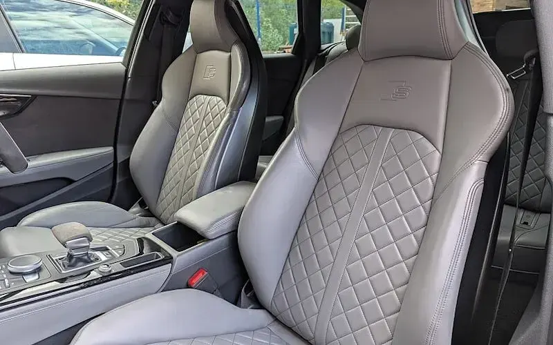 Used Audi S4 Comfort 354 HP (260 kW) 2018 Mythos black Estate