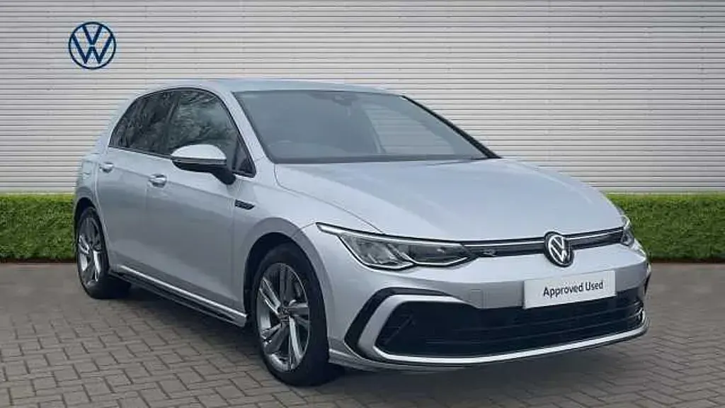 Usado VW Golf VIII R-line 150 HP (110 kW) 2022 Citadino