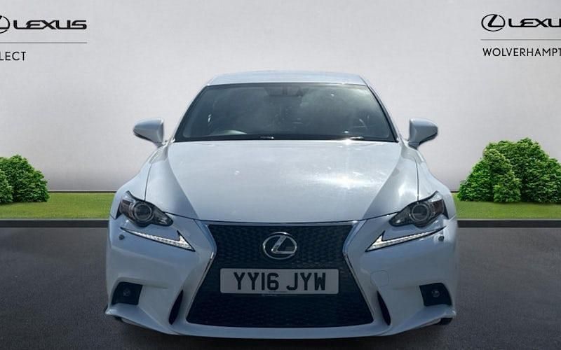 Used Lexus IS300h Sport Line 223 HP (164 kW) 2016 Sedan