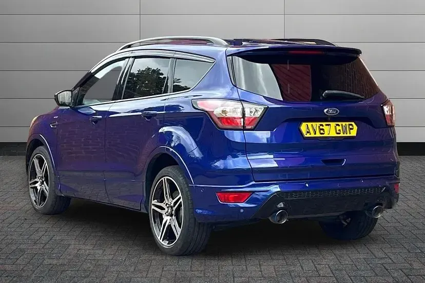 Used Ford Kuga ST-Line 150 HP (110 kW) 2017 Deep impact blue SUV