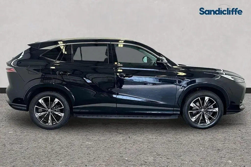 Used MG HS Trophy 299 HP (219 kW) 2024 Metallic  black pearl SUV