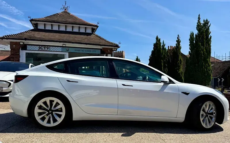 Used Tesla Model 3 Long Range AWD 258 kW (351 HP) 2023 Sedan