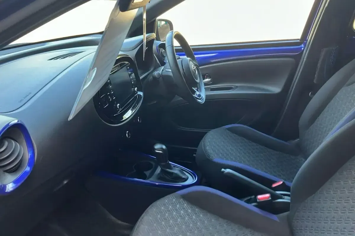 Used Toyota Aygo 71 HP (52 kW) 2022 Blue