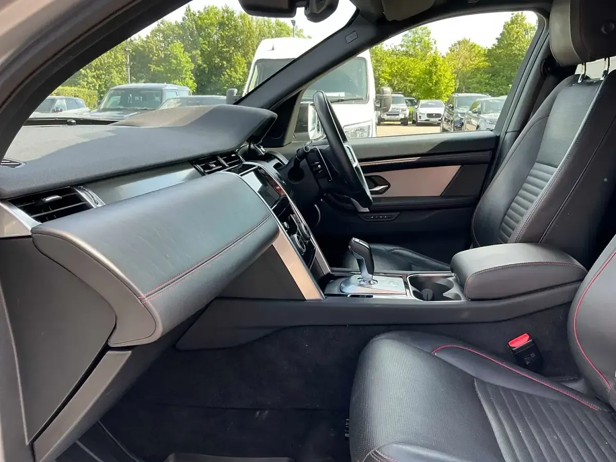 Used Land Rover Discovery Sport HSE Dynamic 2023 Silver SUV