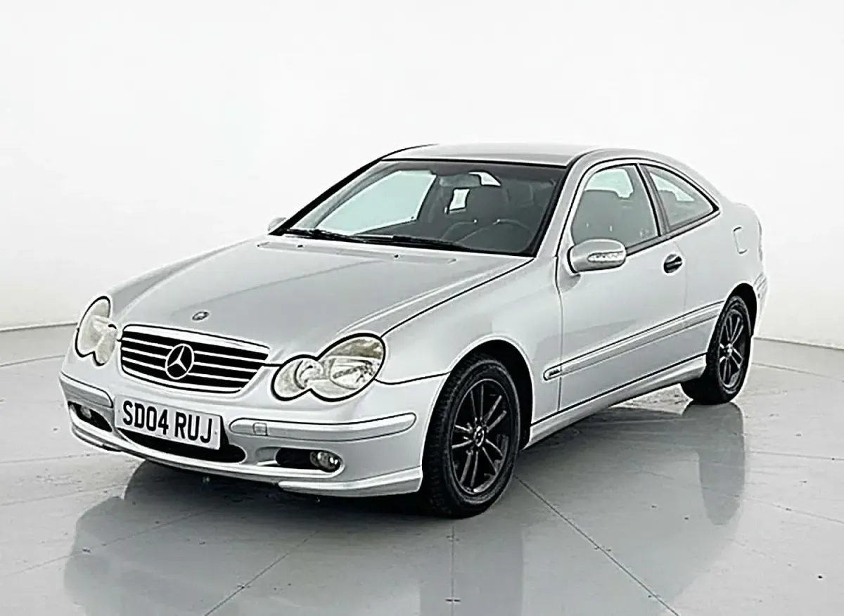 Used Mercedes C180 SE 2004 Silver Coupe