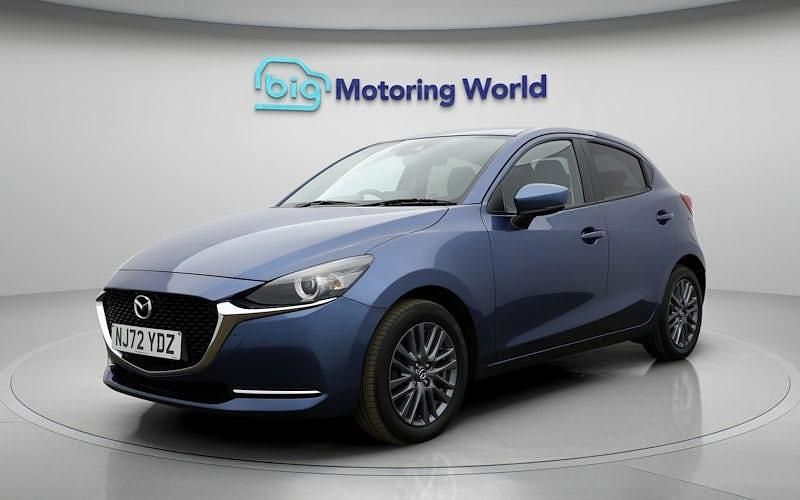 Usado Mazda 2 Inclusive 90 HP (66 kW) 2022 Azul Citadino