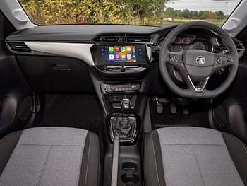 New Vauxhall Corsa Design Edition 100 HP (73 kW) 2025 Two coat metallic  crystal silver Hatchback