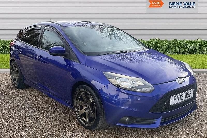 Used Ford Focus ST 2013 Blue Hatchback