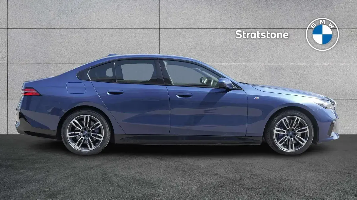 Used BMW i5 M Sport 246 kW (335 HP) 2024 Blue