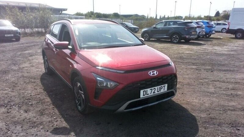 Red Used 2023 Hyundai Bayon SE SUV | £13,799 (Fair price) - Image 1/4