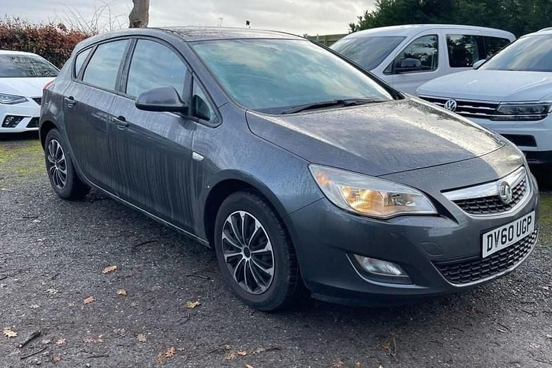 Grey Used 2011 Vauxhall Astra Hatchback | £600 (Super price) - Image 1/1