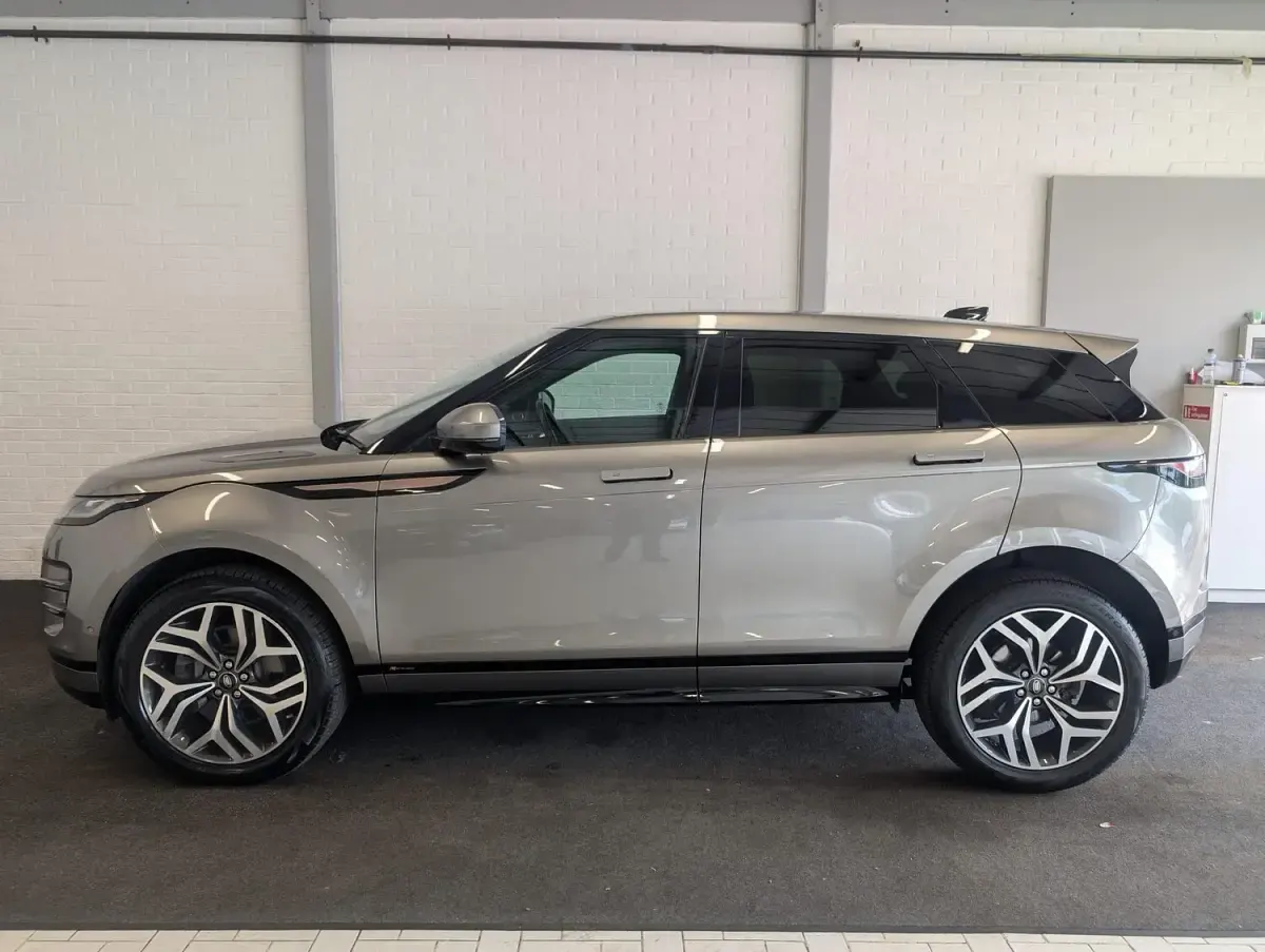 Used Land Rover Range Rover evoque HSE Dynamic 2020 Gold/bronze SUV