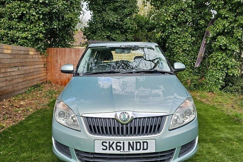 Green Used 2011 Skoda Fabia SE Hatchback | £2,999 (Good price) - Image 1/1