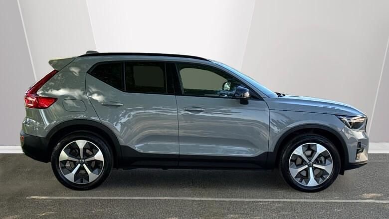 Usado Volvo XC40 Plus 197 CV (144 kW) 2025 SUV