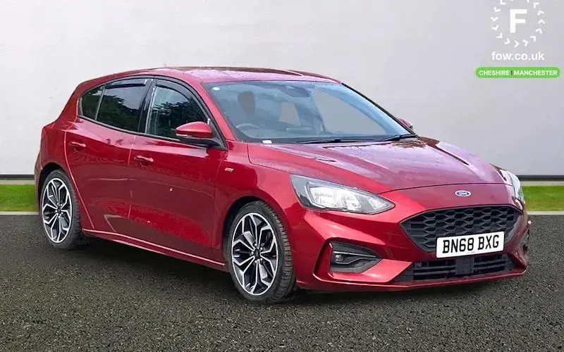 Käytetty Ford Focus ST-Line X 120 HP (88 kW) 2020 Viistoperä