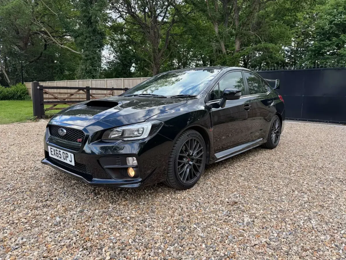 Używany Subaru WRX STI 300 KM (220 kW) 2015 Czarny Sedan/Limuzyna