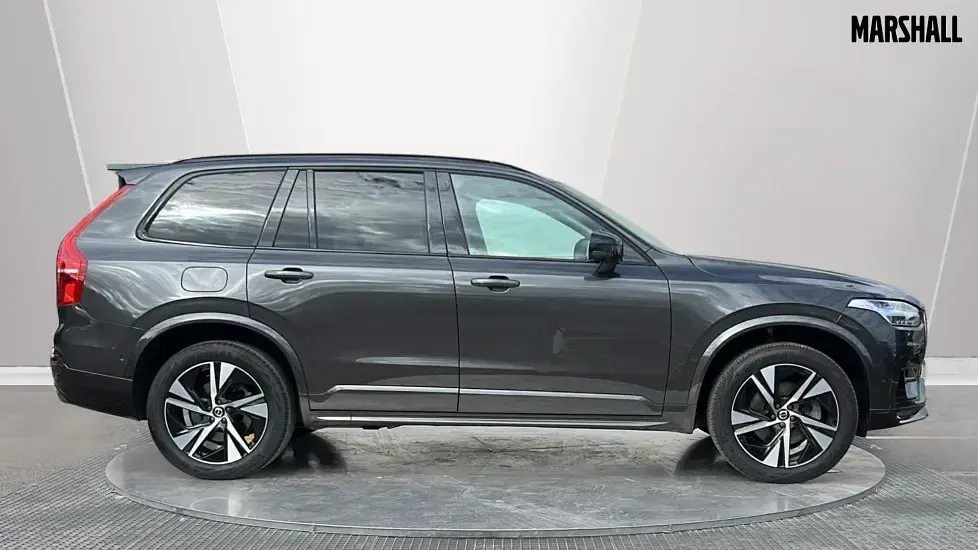 Used Volvo XC90 Plus 250 HP (183 kW) 2024 Grey SUV