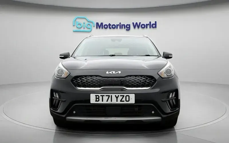 Used Kia Niro 141 HP (103 kW) 2022 Black SUV