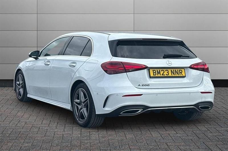 Used Mercedes A200 Executive 163 HP (119 kW) 2023 Digital white Hatchback