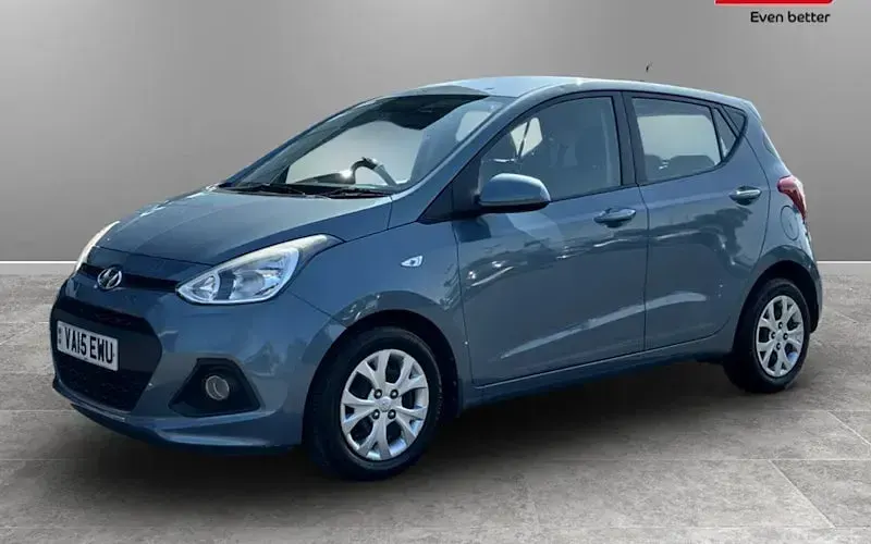 Used Hyundai i10 SE 87 HP (63 kW) 2015 Blue Hatchback