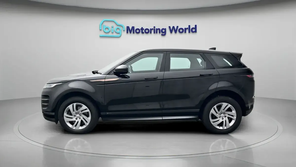 Used Land Rover Range Rover evoque R-Dynamic 200 HP (147 kW) 2019 Black SUV