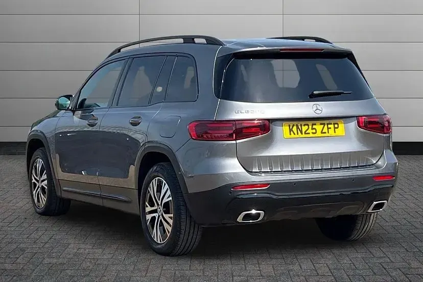 Used Mercedes GLB200 Executive 163 HP (119 kW) 2025 Mountain grey SUV