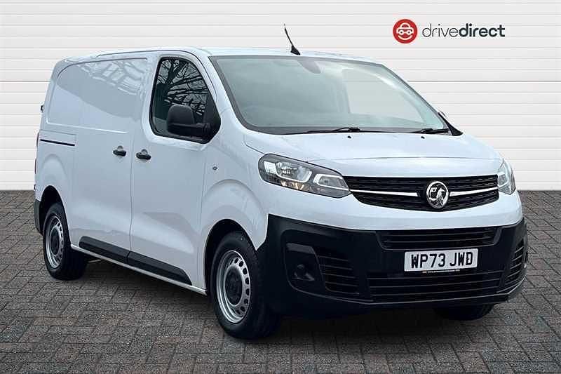 Used Vauxhall Vivaro 100 HP (73 kW) 2023 White MPV
