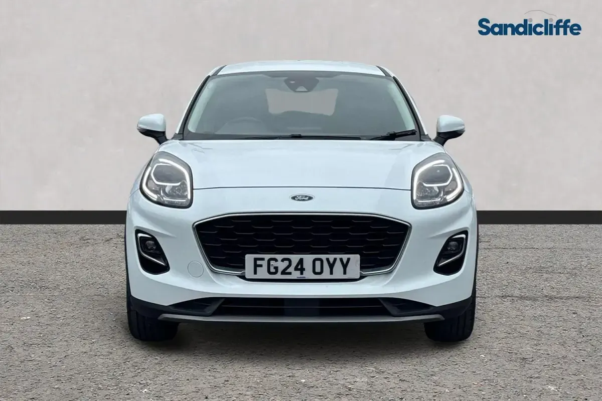 Used Ford Puma Titanium 125 HP (91 kW) 2023 White SUV