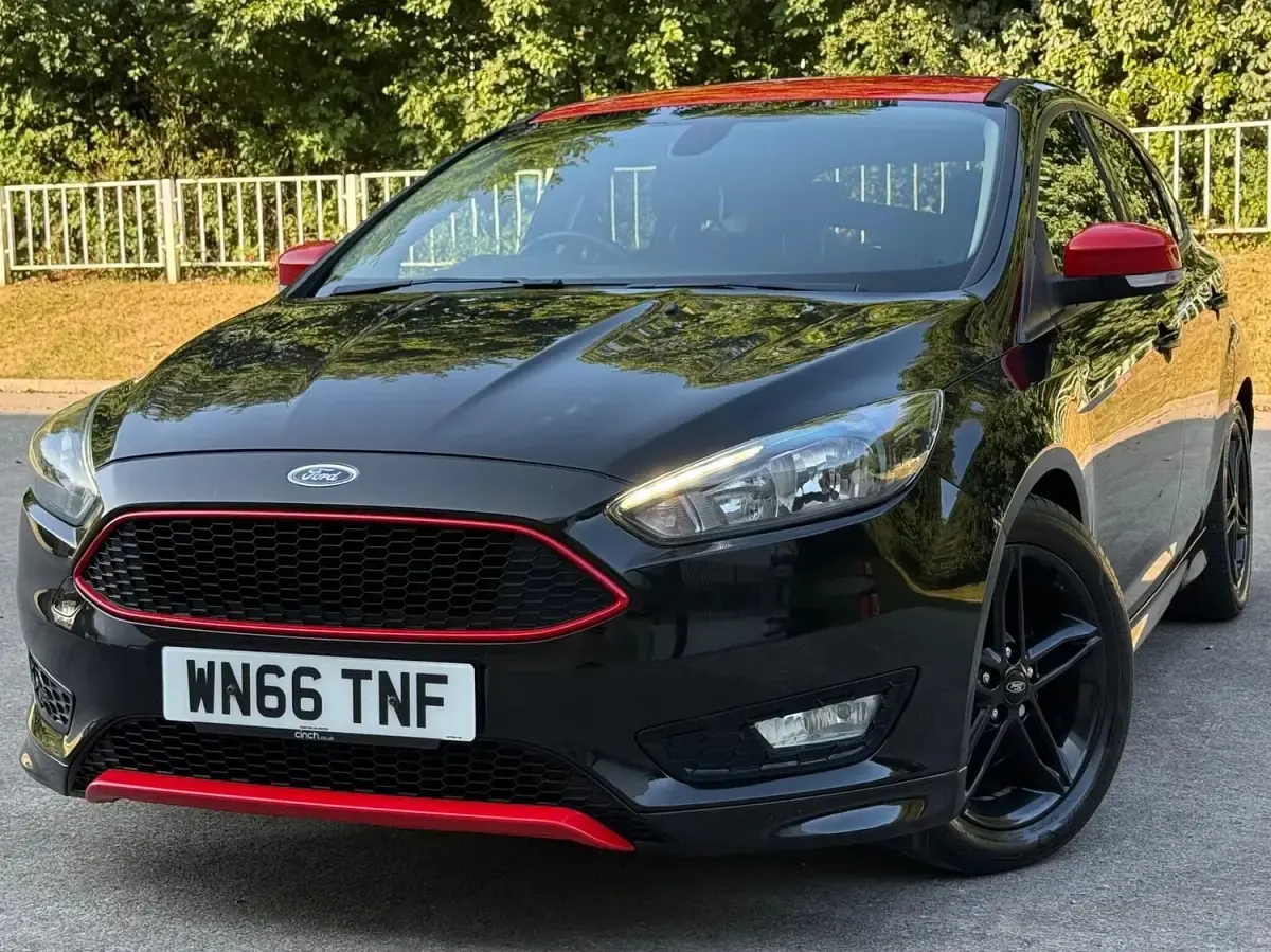 Used Ford Focus Zetec 2016 Black Hatchback