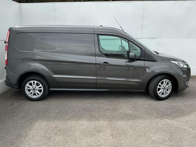 Usado Ford Transit Connect Limited 120 HP (88 kW) 2021 Cinzento Monovolume