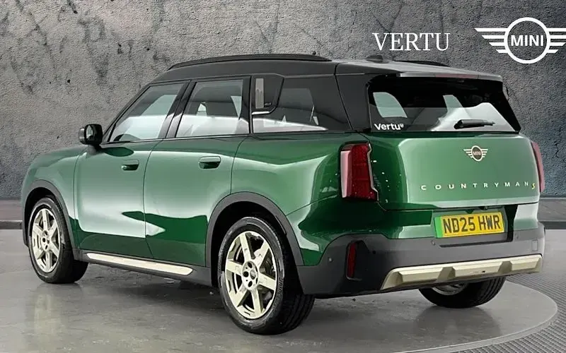 Used Mini Countryman Exclusive 230 kW (313 HP) 2025 Green SUV