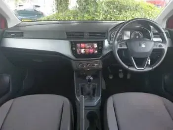 Used Seat Arona SE Technology 95 HP (69 kW) 2018 Red SUV
