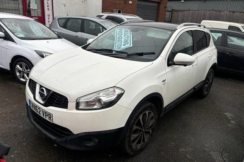 Used Nissan Qashqai N-TEC 110 HP (80 kW) 2012 White SUV