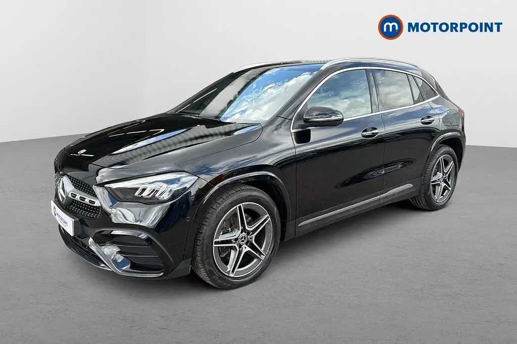 Used Mercedes GLA200 Executive 163 HP (119 kW) 2024 Black SUV