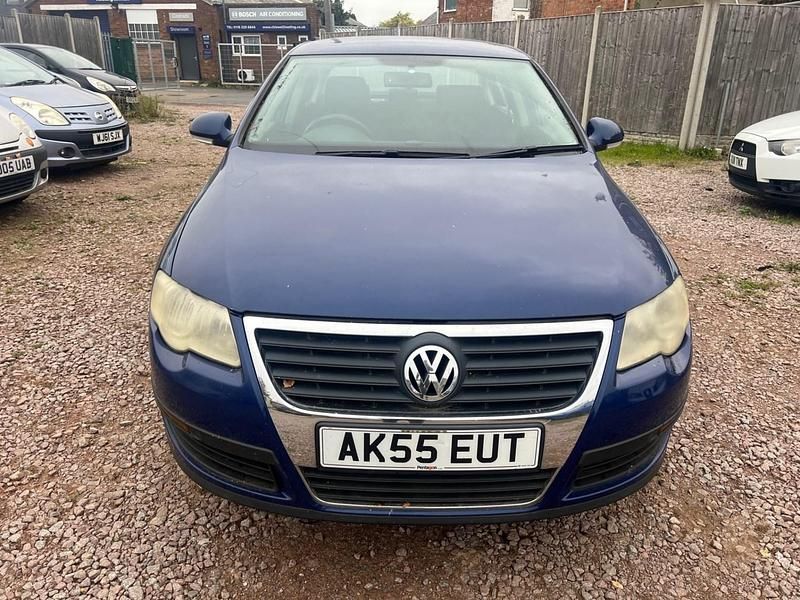 Usado VW Passat S 2005 Azul Sedan
