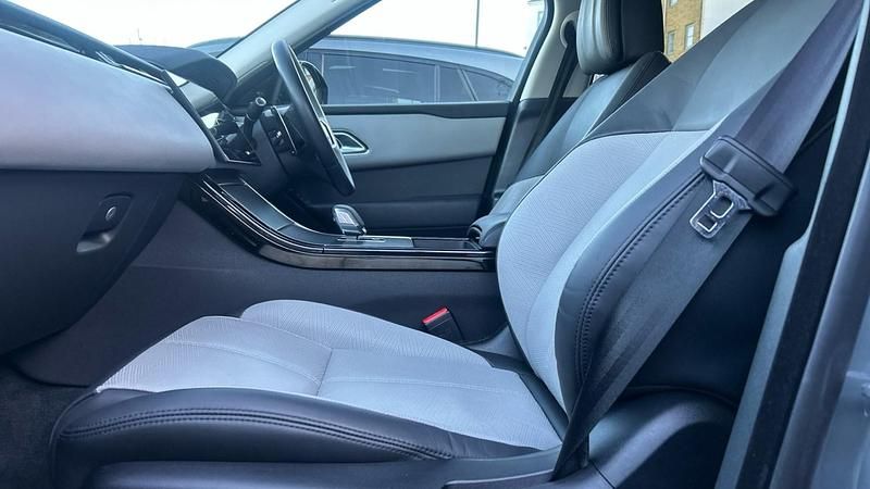 Used Land Rover Range Rover Velar HSE Dynamic 300 HP (220 kW) 2024 Grey SUV